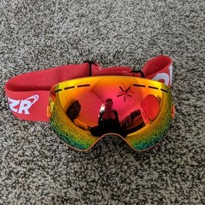 Zionor ski goggles